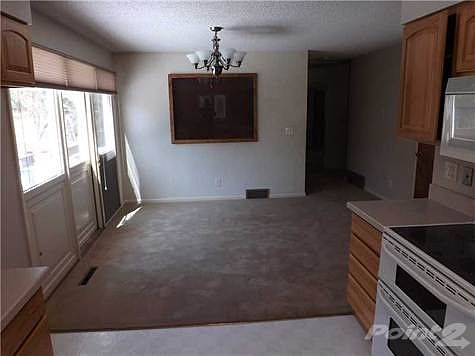 3rd image of 1726 Poly Dr