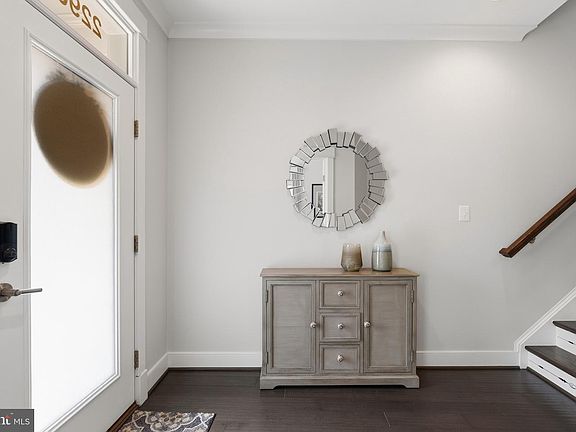 4th image of 22901 Ember Brook Cir
