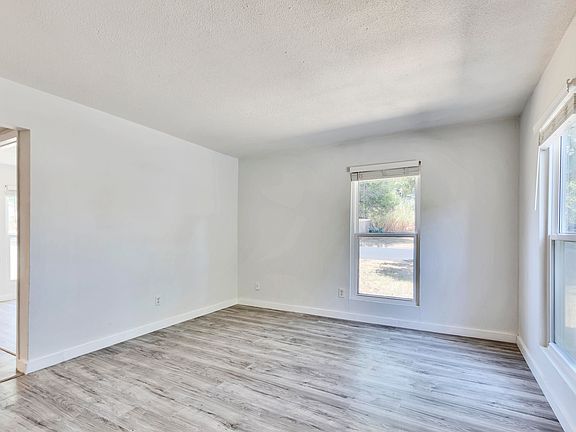 4th image of 3462 Willowrun Dr APT C