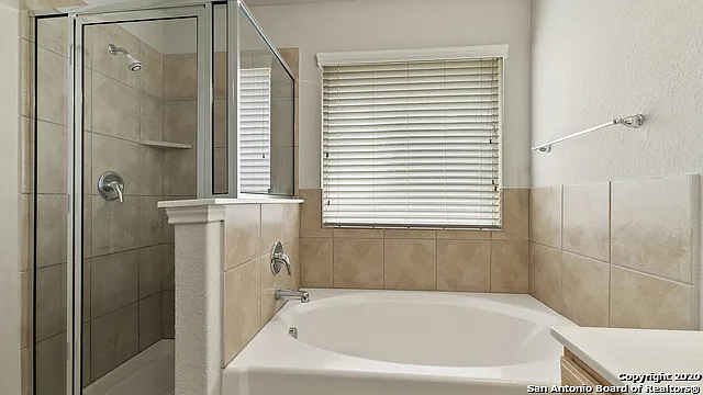 10306 Pinehurst Run — Photo 15