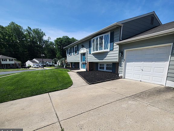 3rd image of 230 Mardale Dr