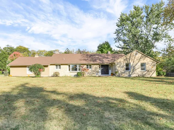 7816 Jefferson Dr, Canal Winchester, OH 43110