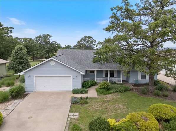 33 Holiday Island Dr, Holiday Island, AR 72631