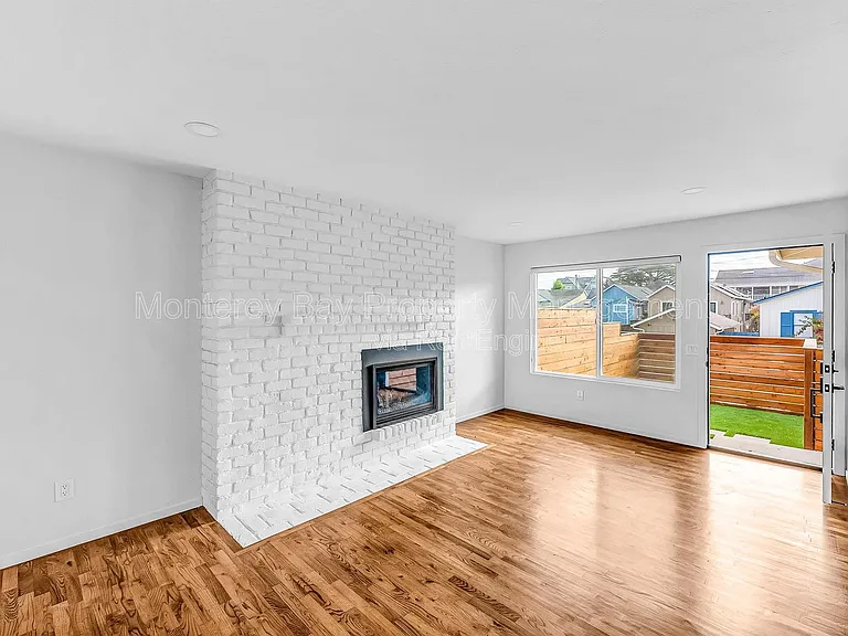 226 Park St — Photo 13