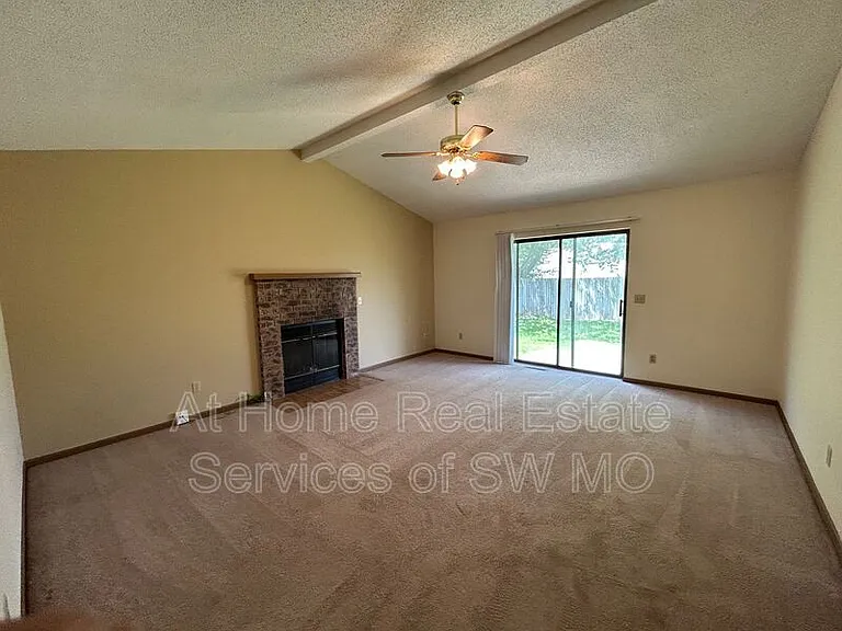 3385A S Moreland Ct — Photo 3