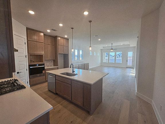 4th image of 19608 Domino Champ Rd