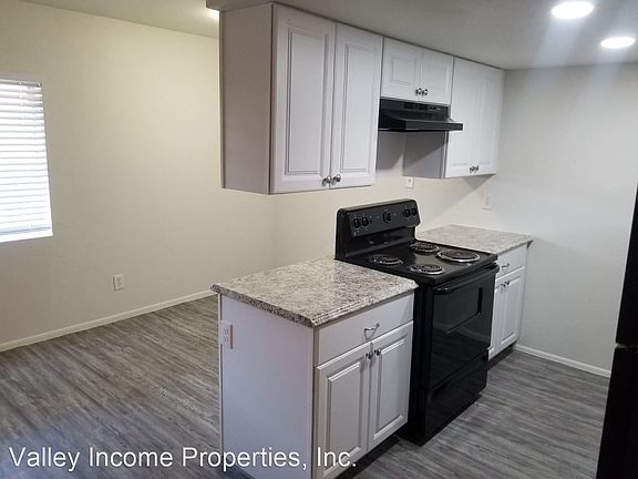 4th image of 16625 N 31st St #4