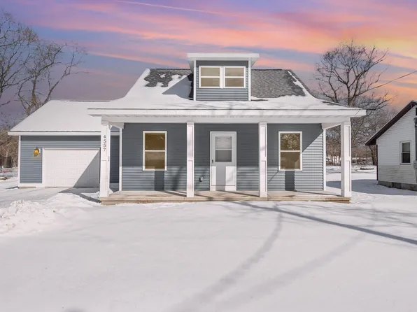 4557 41 #F, Oscoda, MI 48750