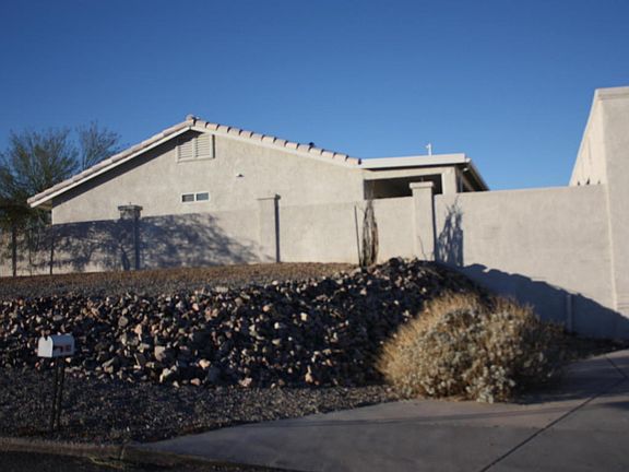 5th image of 2597 Inverness Dr