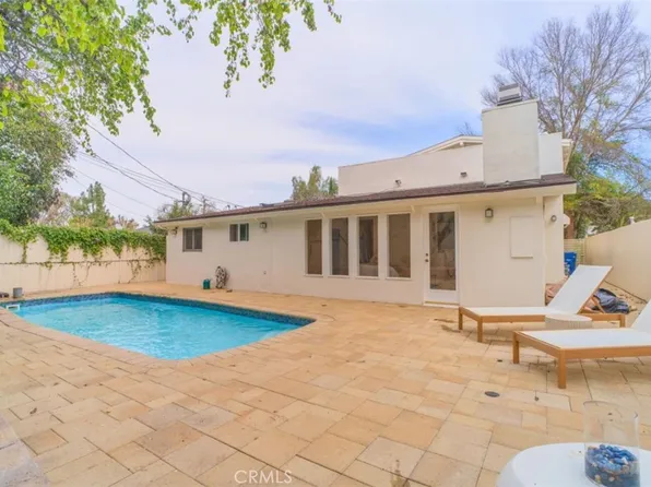 5179 Canoga Ave, Woodland Hills, CA 91364