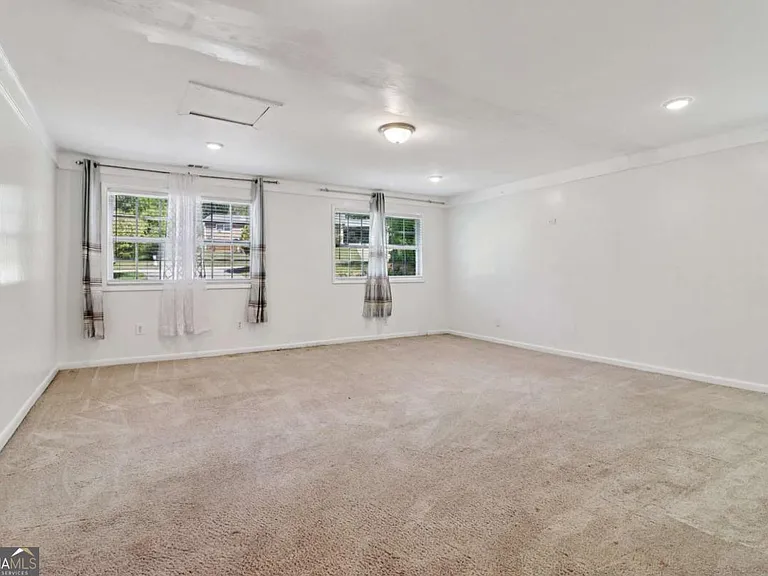 2344 Chestnut Log Pl — Photo 20