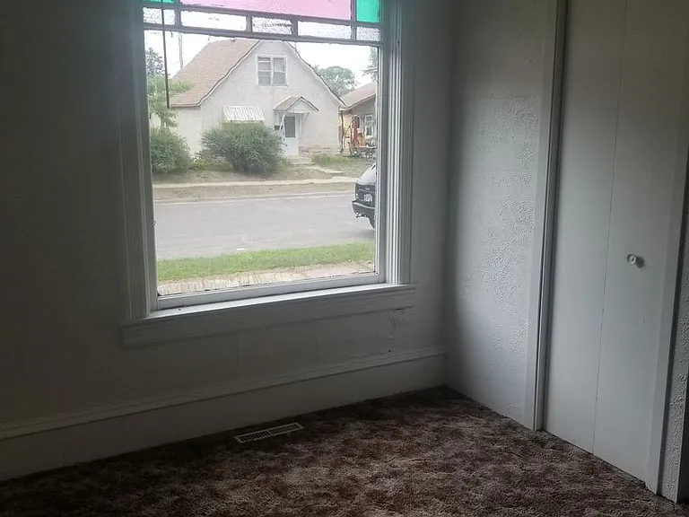 1702 Norwood St — Photo 7