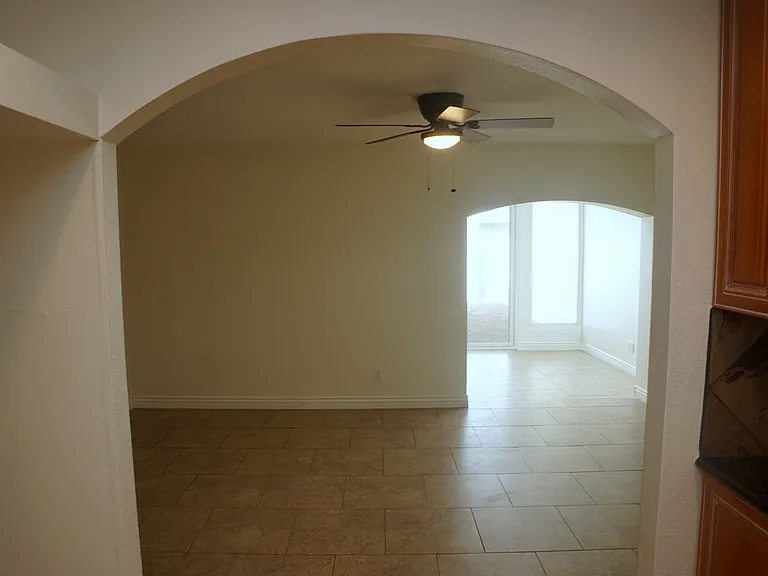 2725 S Azalea Dr — Photo 21