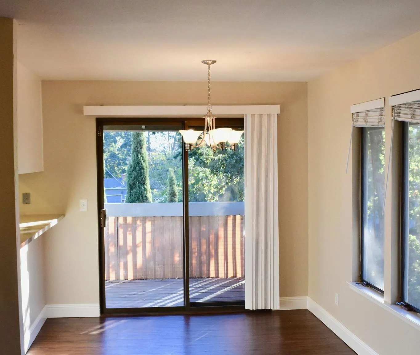 2 bed, 1100 sqft, $2,675 — Photo 4