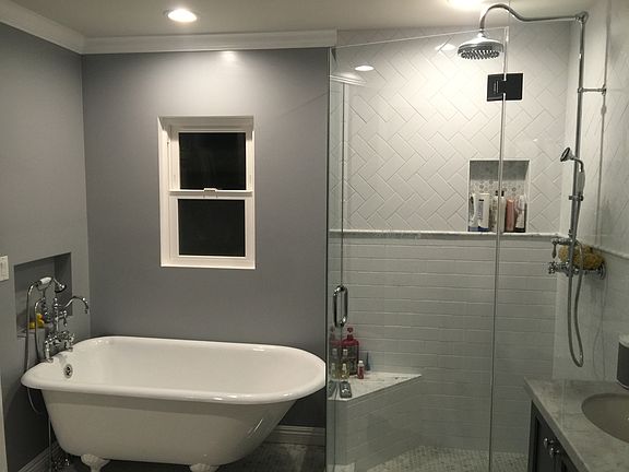 Hi pressure shower is lovely