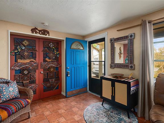4th image of 611 BONITA COURT