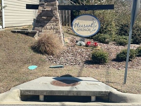 2nd image of 409 Hosea Ct