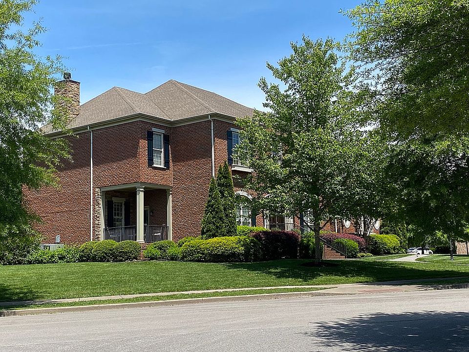 2nd image of 1320 Cottingham Dr