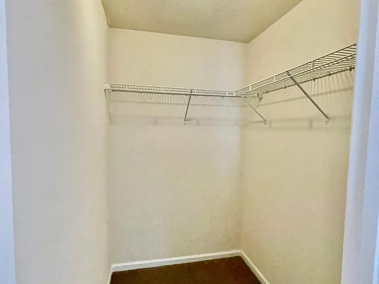 102 Woodside Dr — Photo 31