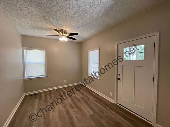 2nd image of 509 N Pear St