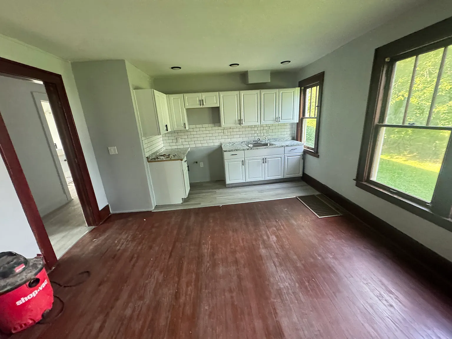 3 bed, 1500 sqft, $1,850 — Photo 2