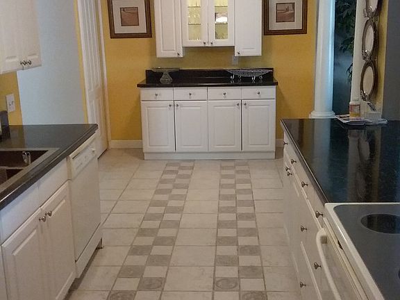 Kitchen area