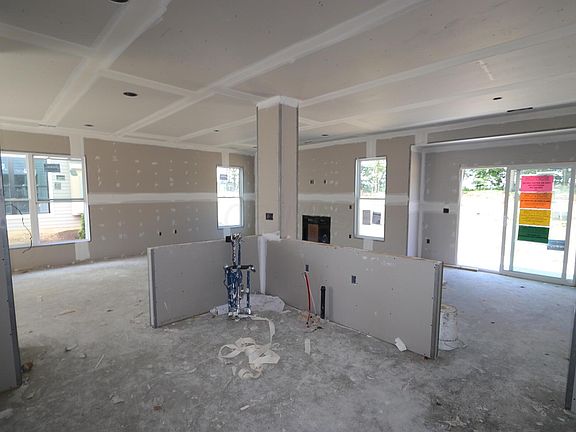 2nd image of 6398 Hamilton Woods Blvd N