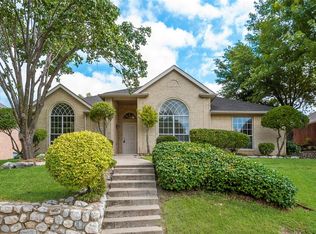 1809 Orchard Grove Dr, Rowlett, TX 75088