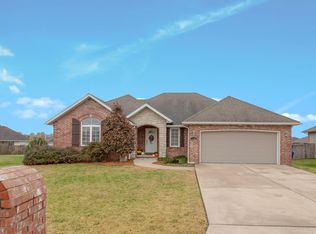 5500 W Yew St, Springfield, MO 65802