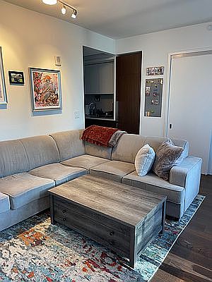 4th image of 635 W 42nd St #37L