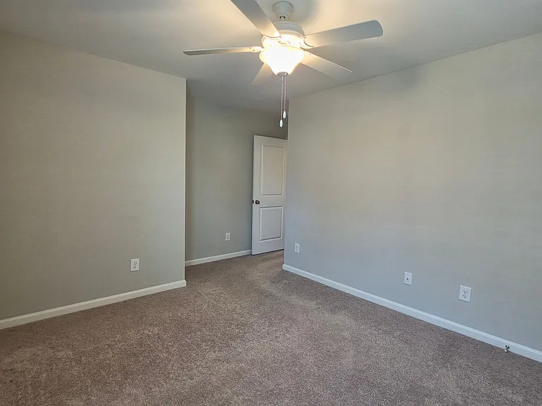588 Brushwood Dr — Photo 19