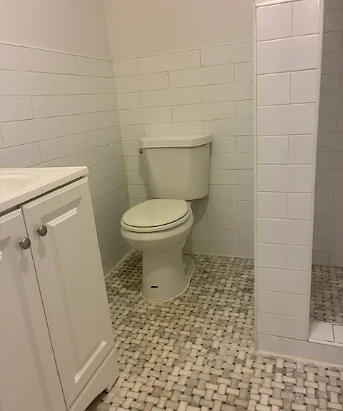 451 Marion St #1 — Photo 17