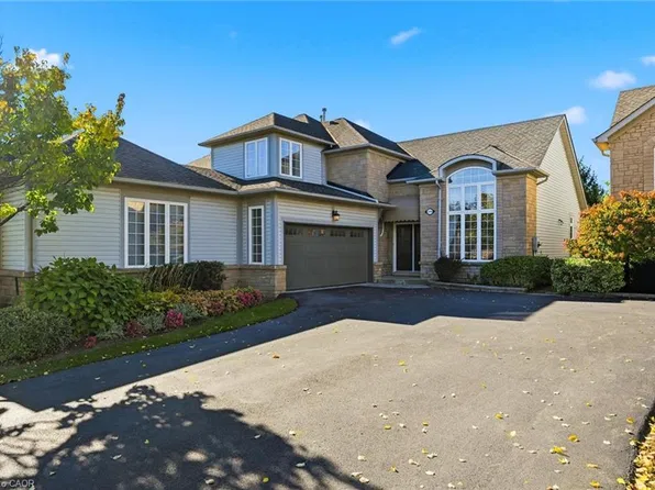 2256 Turnberry Rd, Burlington, ON L7M 4S6