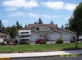 2160 SW Canyon Dr, Redmond, OR 97756