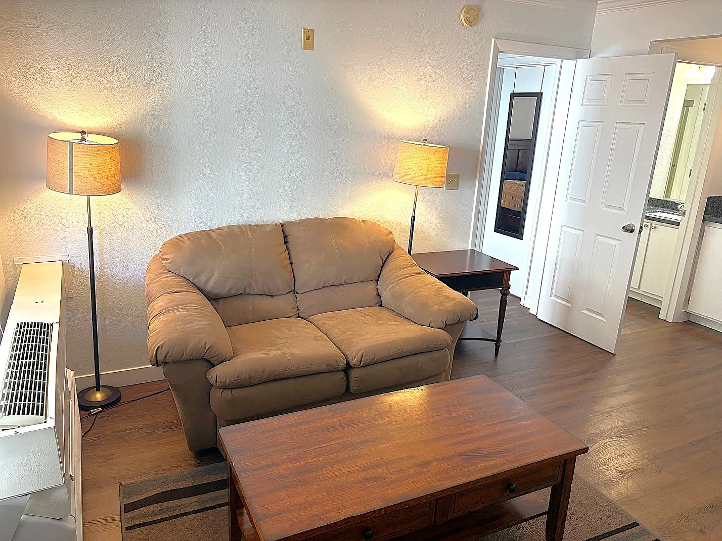 1 bed, 445 sqft, $1,100 — Photo 4