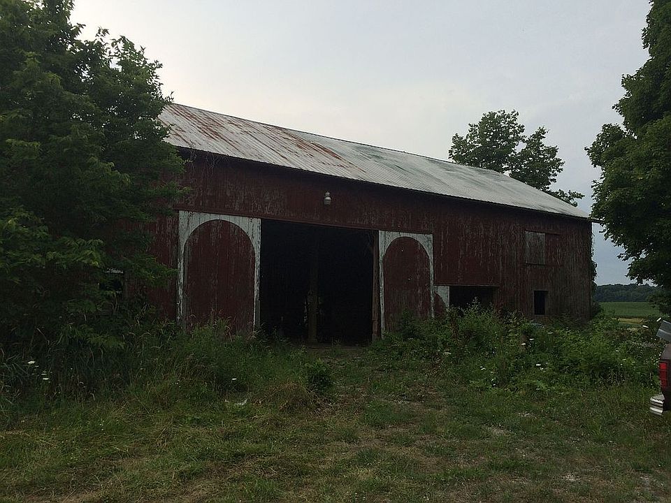 2nd image of 2328 County Road 20