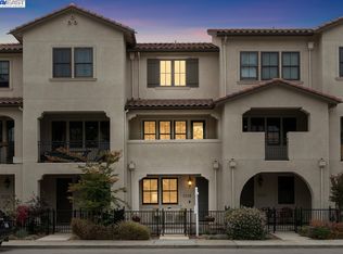 2118 Clement Ave, Alameda, CA 94501