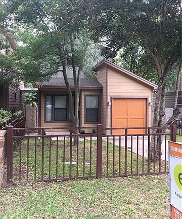 2nd image of 3001 Lovell Dr #B