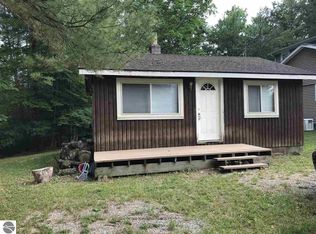 3552 Lakeside Dr, Lupton, MI 48635