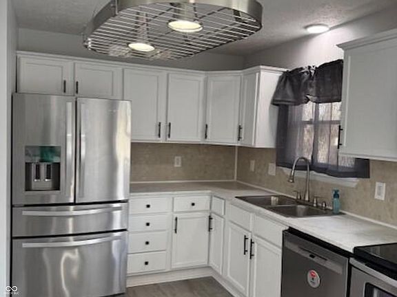 3rd image of 1519 Mary Dr