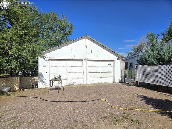 4th image of 212 Mica St