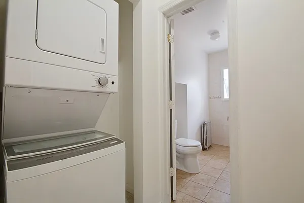 Rented by MNS | media 9