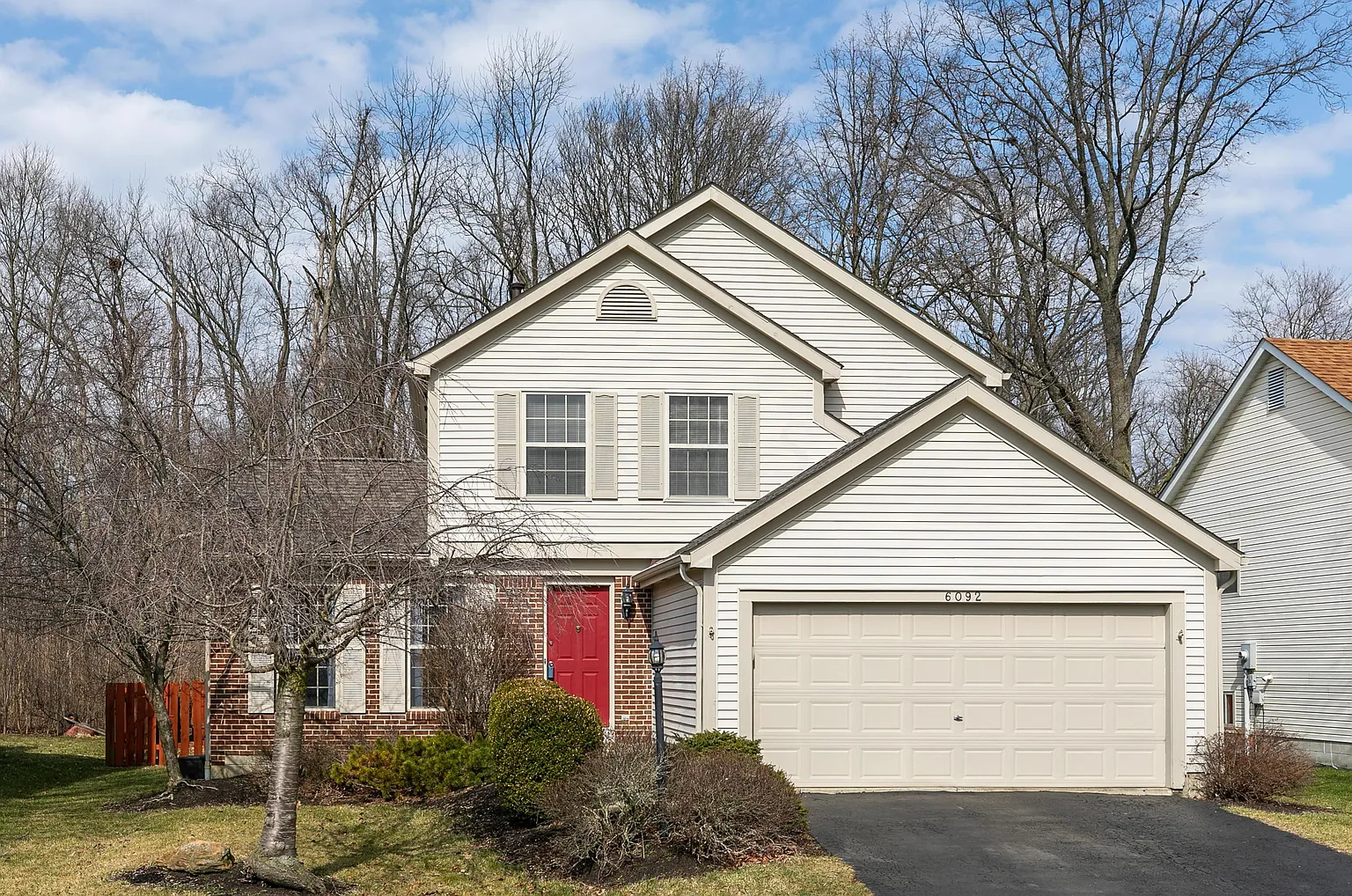 6092 Wexford Park Dr photo 1