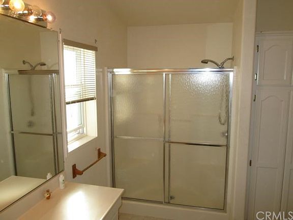 4th image of 245 W Bobier Dr Spc 40