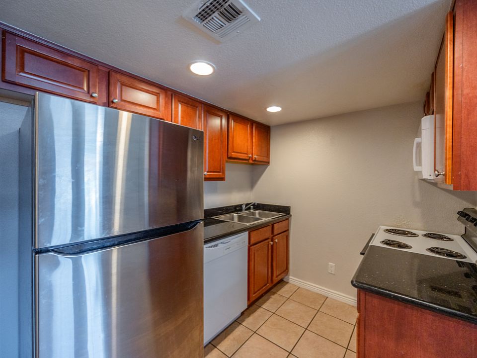 1st image of 12440 N 20th St #1-1-212