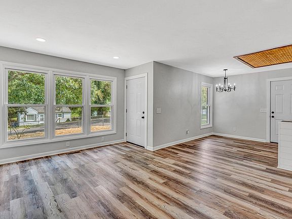 3rd image of 3814 Virginia Ave NW