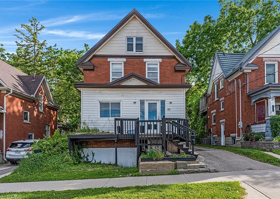 1st image of 91 Charles St E