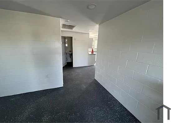 1540 W Desert Cove Ave — Photo 8