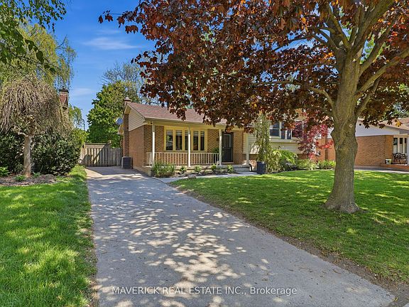 3rd image of 56 Hawthorne Rd