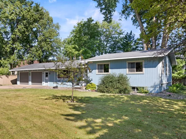 6470 Bartlett Blvd, Mound, MN 55364